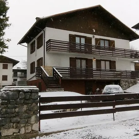 Fiocco Di Neve 게스트하우스 *